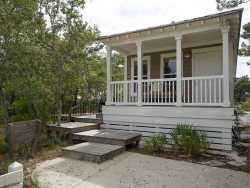 Beautiful Blue Mtn Beach Cottage!!  Natural Setting exudes peace and quiet.  