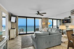 Beautiful Beachfront Condo in the Heart of Seagrove - One Seagrove Place