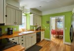 Fully equipped, bright, cheery kitchen 