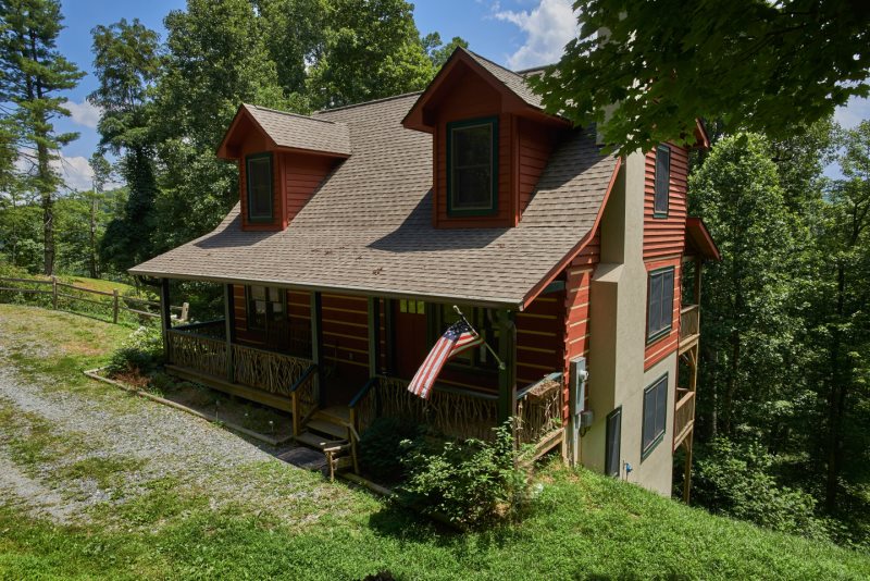 Blowing Rock Properties Little Bear Cabin Nc