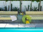 Daybed with Umbrella Stand Table