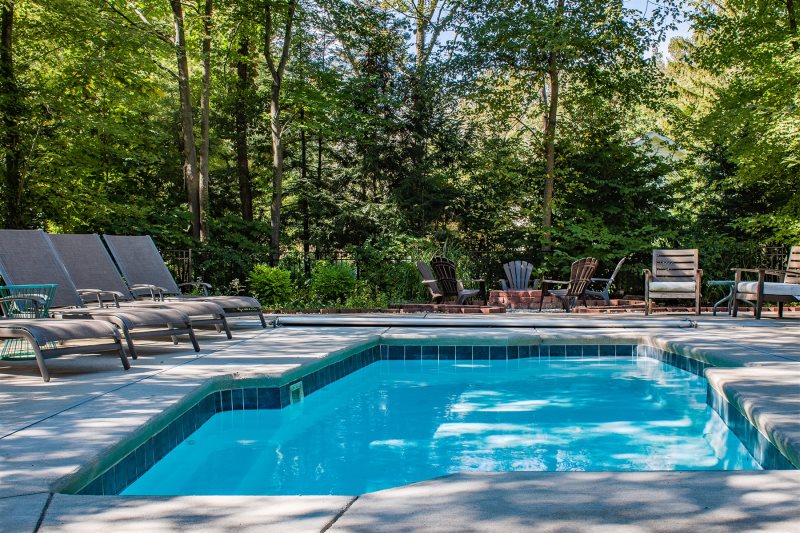 Cloud Nine Gorgeous 4 Bedroom Home With Hot Tub And In Ground Pool Sleeps 8 Adults And 4 Children Dog Friendly