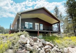 Cabin on the Rocks 