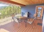 Outdoor patio with views of Hill City 