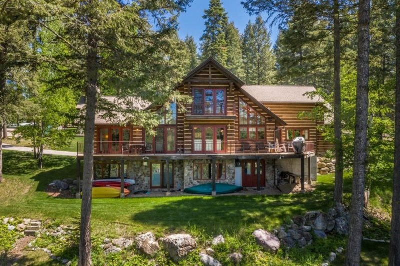 Whitefish Luxury Home Whitefish Escapes Vacation Rental Waterfront 3 Bedroom