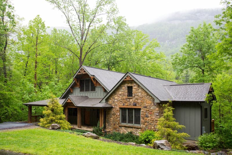 Mohican S Landing By Carolina Properties Chimney Rock Nc Is A 5