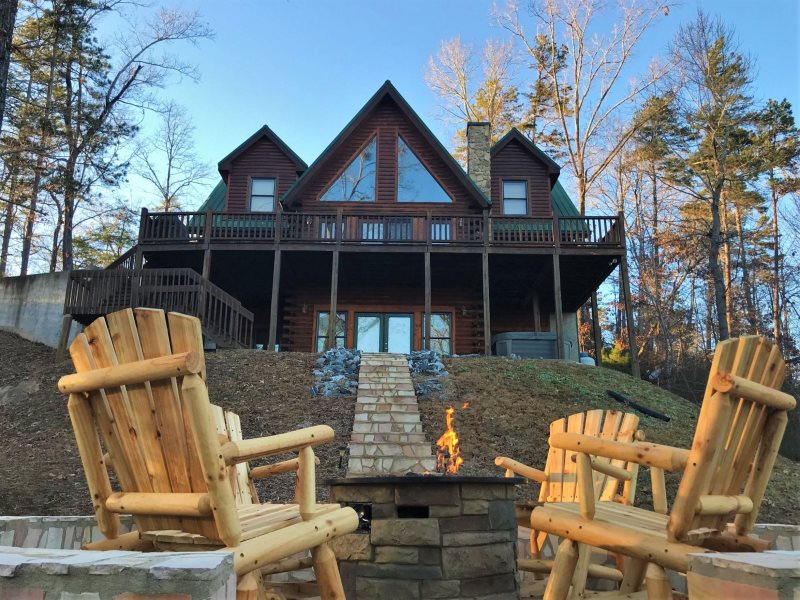 Appalachian Sunrise By Carolina Properties Lake Lure Is A 4