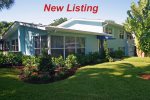 Pelican Landing, A Charming Florida Pool House