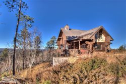 Stone Lodge - Large Terry Peak Cabin with panoramic views!