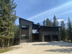 Chateau Escape- New Luxury Cabin at Deer Mtn