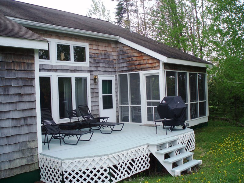 Madeline Island Vacation Rental Cottage near town