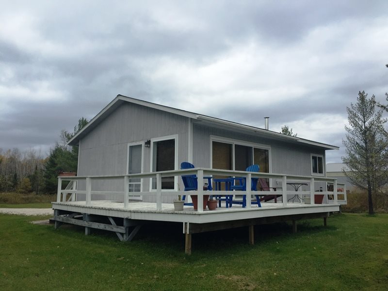 Madeline Island Vacation Rentals | Cozy Cabin