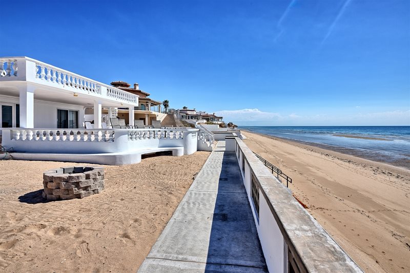 Irish Dream Beach Front Rental Home In Las Conchas Rocky Point