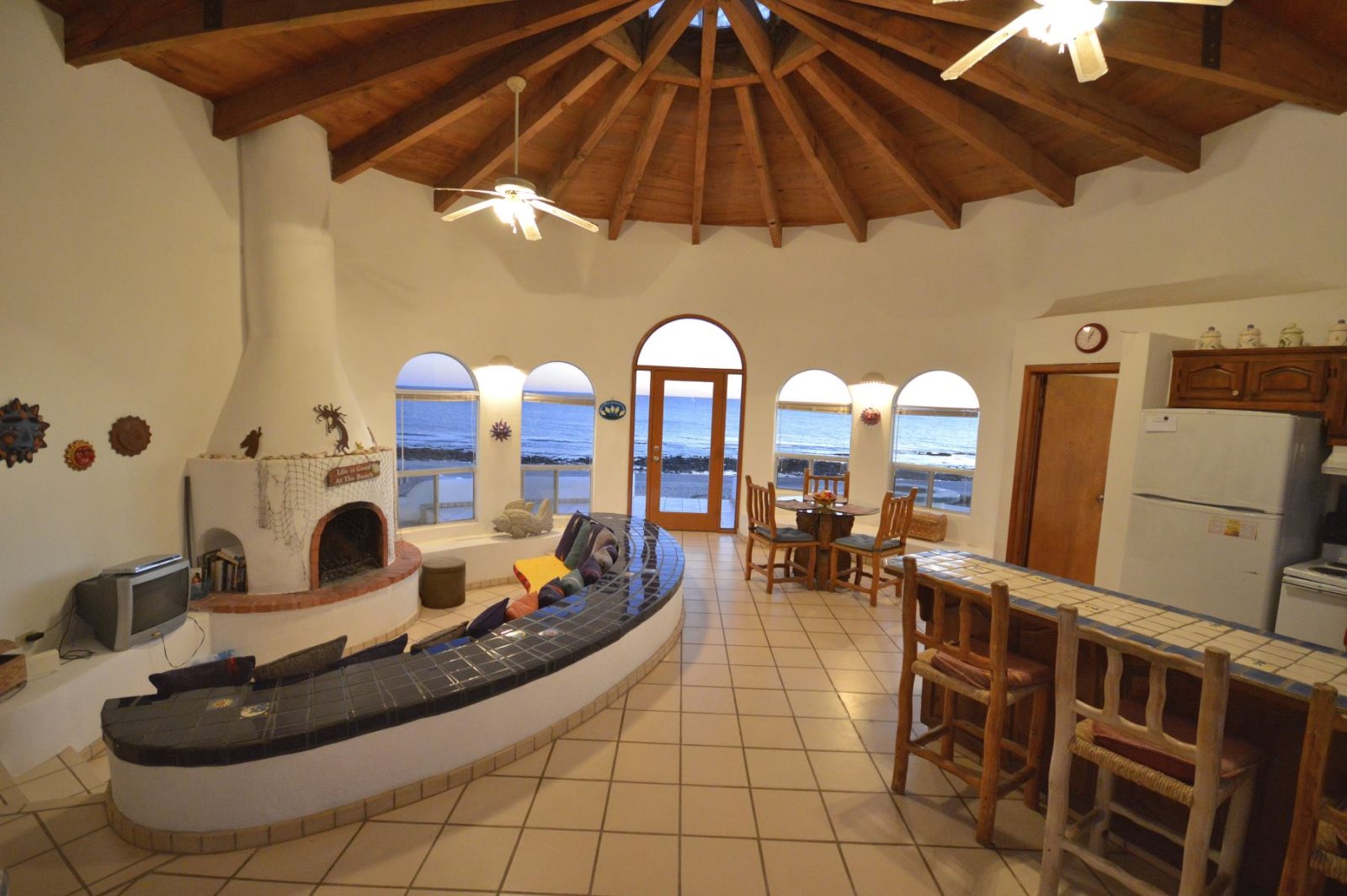 Sun House Beach Front Rental Home in Las Conchas Rocky Point