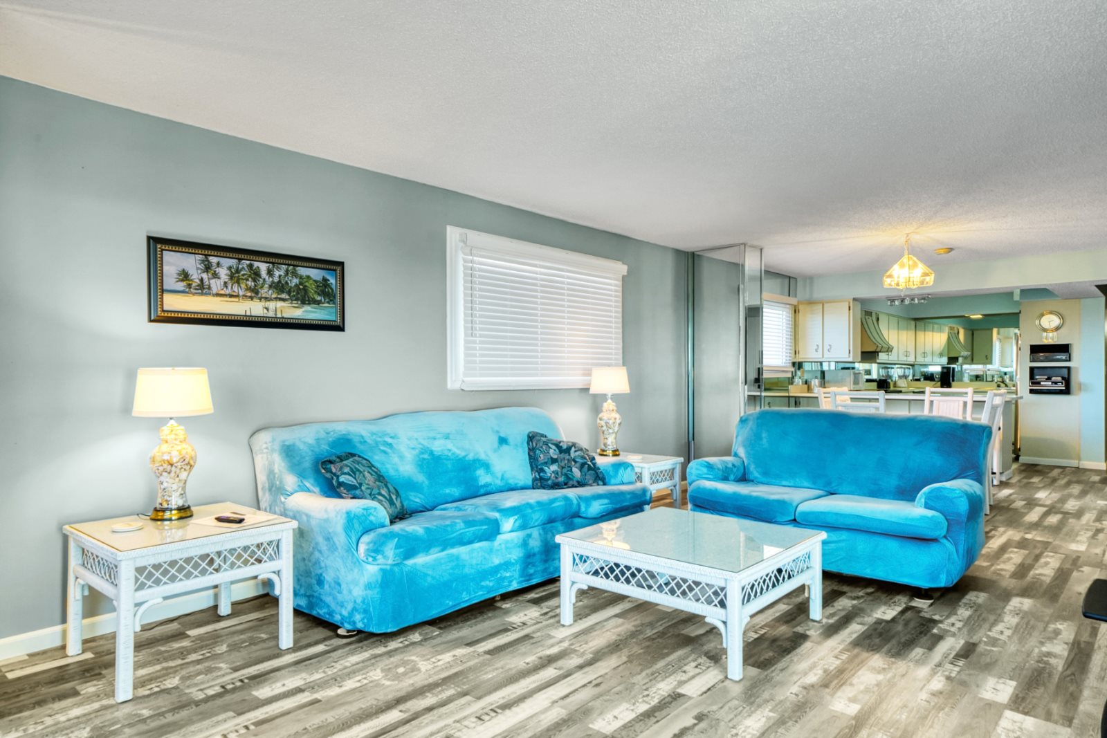 Regency Towers RT401