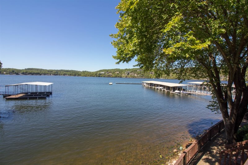 Weston Point Condominium vacation rental Osage Beach MO 65049