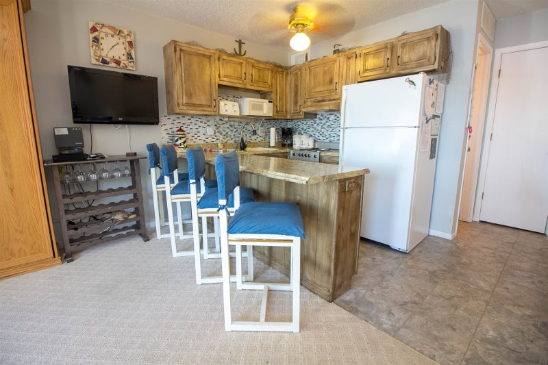 Weston Point Condominium vacation rental Osage Beach MO 65049