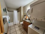 Main bathroom with washer/dryer