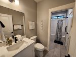 Main bathroom downstairs shared with queen bedroom
