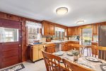 Spacious eat in kitchen with a dining table for six