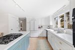 Gas range on kitchen island