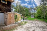Rinse off the sand in the privacy of the fully enclosed outdoor shower after your beach day.