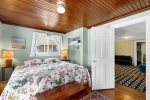 A comfortable place to unwind in the evening after a day at Sea Street Beach
