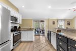 Newly renovated kitchen perfect for the home chef in your group