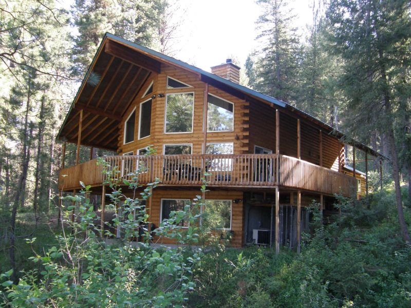 Idaho Vacation Rentals Middlefork River Chalet Garden Valley