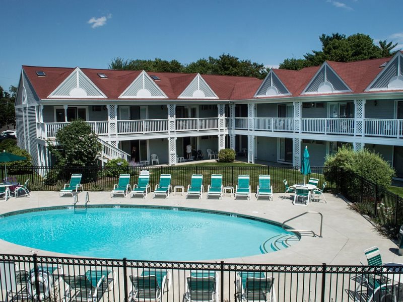 Jean Knapp Rentals Ocean Towers 204 Ogunquit Me