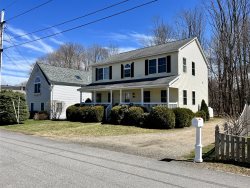 4 Bedroom Home in Highly Desired Downtown Ogunquit Location!
