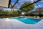412 - Newly decorated and furnished 4 bed private pool/spa home with own mini putt putt golf hole