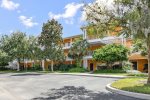 579 - Gorgeous water view 3 bed condo with private balcony close to Disney 