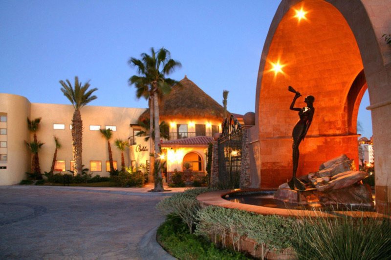 Luxurious 2 Bedroom Unit Bella Sirena 105b