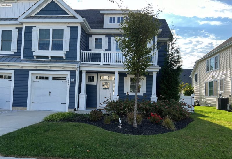 Dog Friendly — Coastal Club Resort Style w Water Park — Sleeps 10 w 4BR DE Community of the Year — 19059 — Lewes Beach Home - Photo 2