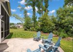 Open Side Yard Great for the kids to have a catch or kick the soccer ball around 