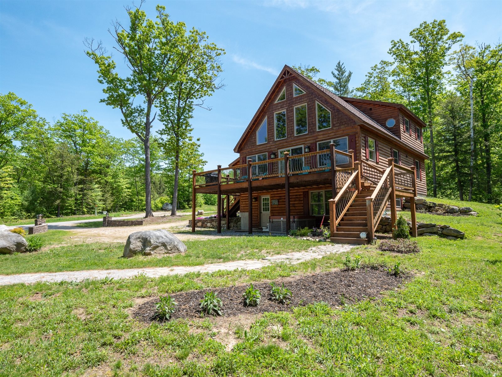 Timber Creek Lodge Ski Chalet at Sunday River Maine Ski Lodging Co.