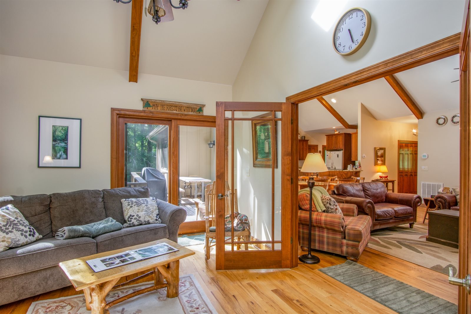 Sherwood forest, Brevard, NC vacation rental, well appointed, fireplace