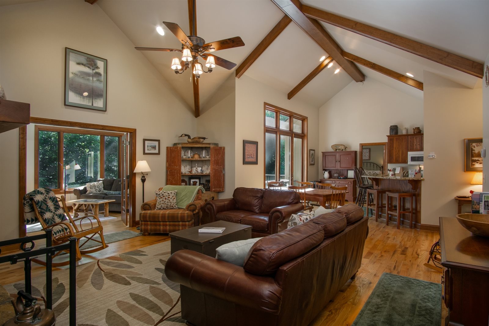 Sherwood forest, Brevard, NC vacation rental, well appointed, fireplace