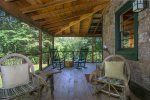Horseshoe Hollow, Private Log Cabin with 10 acres and stream