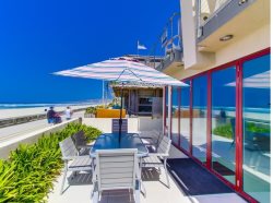 Ocean Front 3BD/3BA Mission Beach Rental: Decked Out II