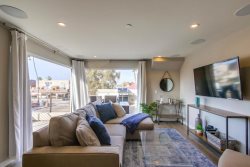 Central Mission Beach 3BR/2BA Townhouse: Ostend Sunset