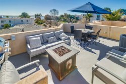 2BD/2.5BA Pacific Beach Rental: Sail Bay 1