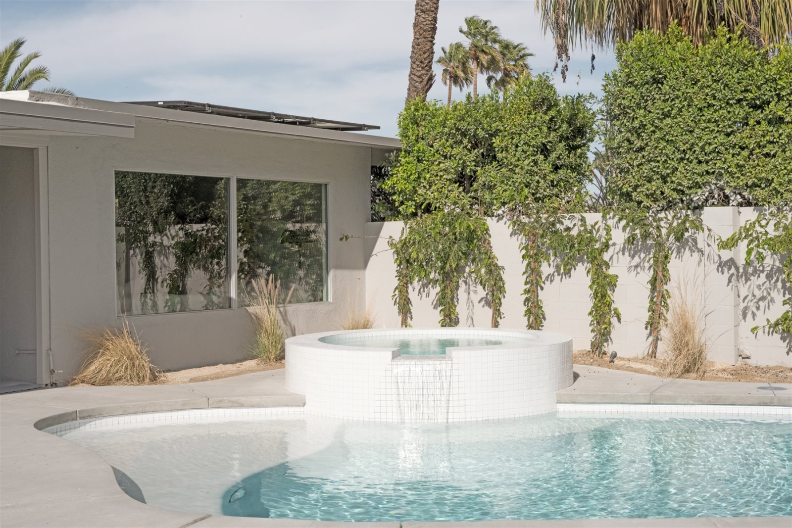 MidCentury Modern Gem Vacation Rental