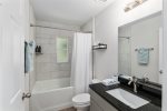 Shared Guest Bathroom