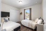 Guest Bedroom 3 with 2 Twin beds