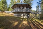 The Octagon House - Fun Design in the Nature by the Lakes