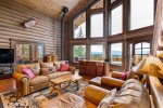 Spruce Bluff Lodge - Palatial Estate with Views