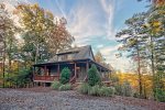 A Cottage in the Woods Retreat- Blue Ridge, GA
