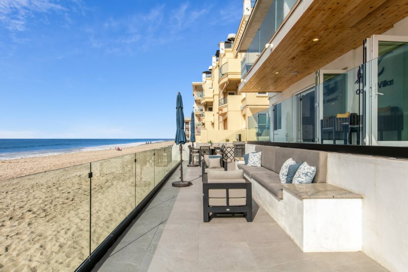 Luxury Beachfront Vacation rental in Carlsbad, California